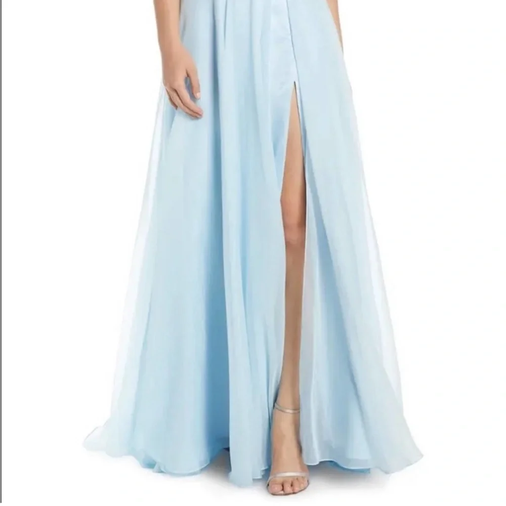 Mac Duggal NEW Beaded Halter Chiffon A-Line Gown 6 bABY blue Prom Formal dress - Picture 1 of 8